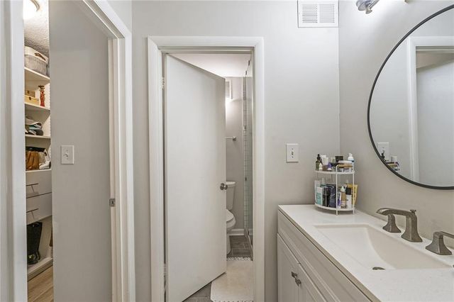 6800 Glenridge Drive 6820a, Atlanta, GA 30328