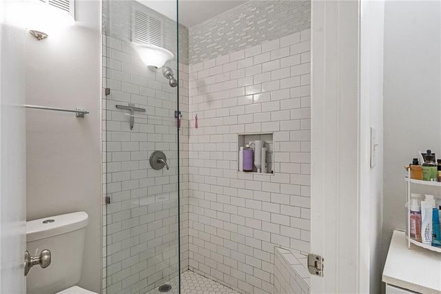 6800 Glenridge Drive 6820a, Atlanta, GA 30328