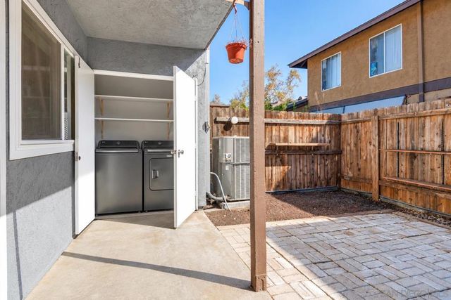 310 Sun Court, El Cajon, CA 92021