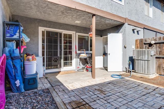 310 Sun Court, El Cajon, CA 92021