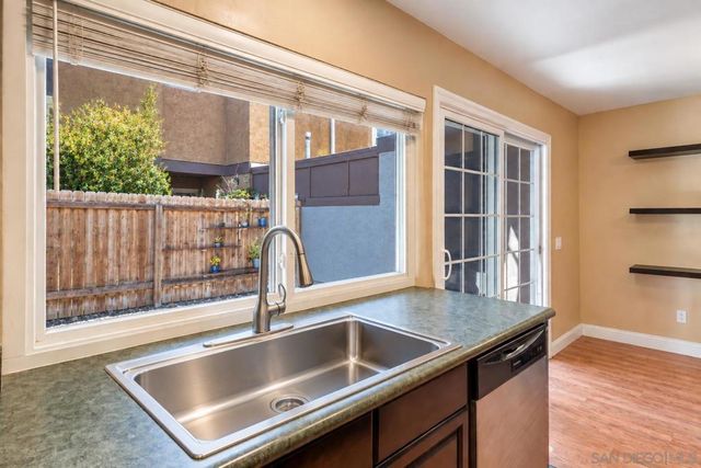 310 Sun Court, El Cajon, CA 92021