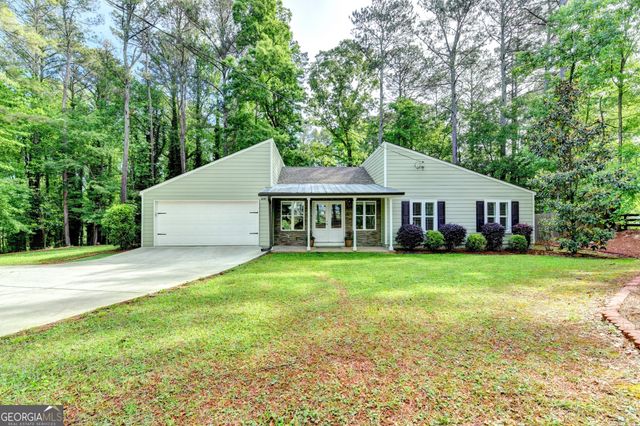 4243 N Arnold Mill Road, Woodstock, GA 30188