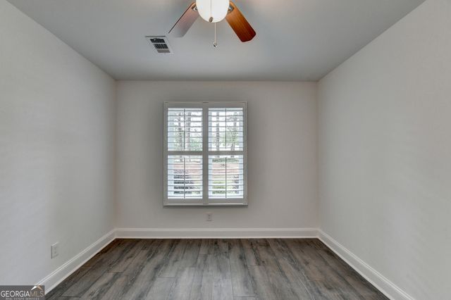 4243 N Arnold Mill Road, Woodstock, GA 30188