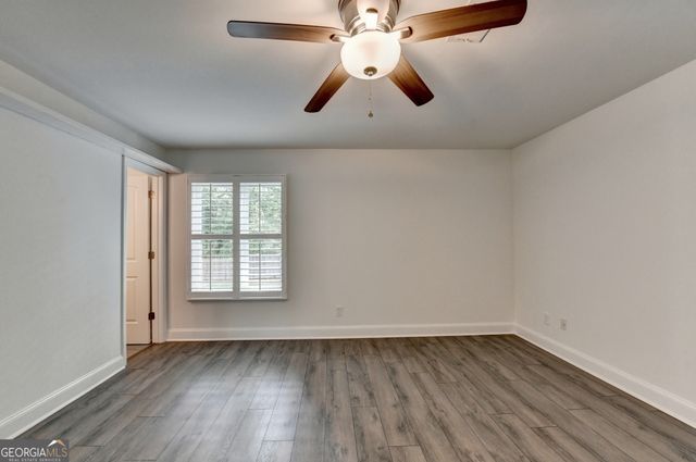 4243 N Arnold Mill Road, Woodstock, GA 30188