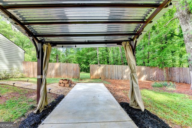 4243 N Arnold Mill Road, Woodstock, GA 30188