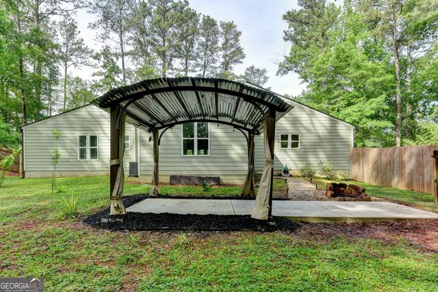 4243 N Arnold Mill Road, Woodstock, GA 30188