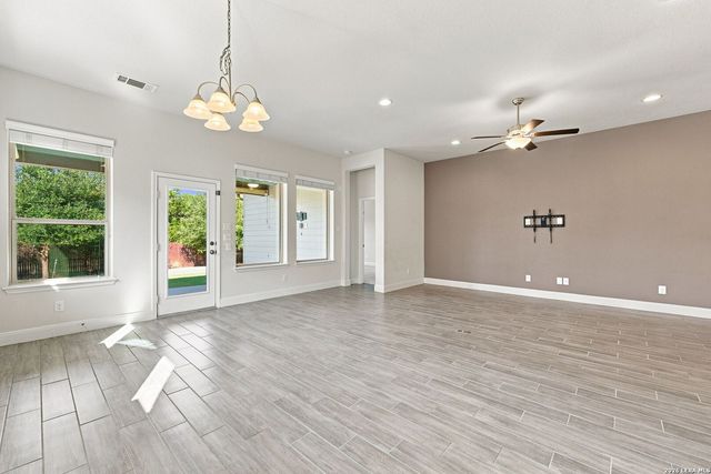 10245 Nate Range, San Antonio, TX 78254