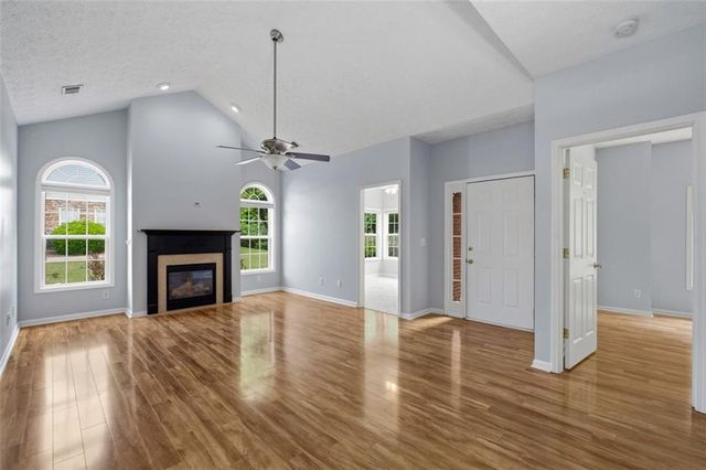 3732 Villa Springs Circle, Powder Springs, GA 30127