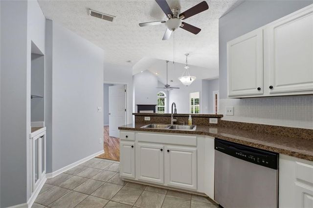 3732 Villa Springs Circle, Powder Springs, GA 30127