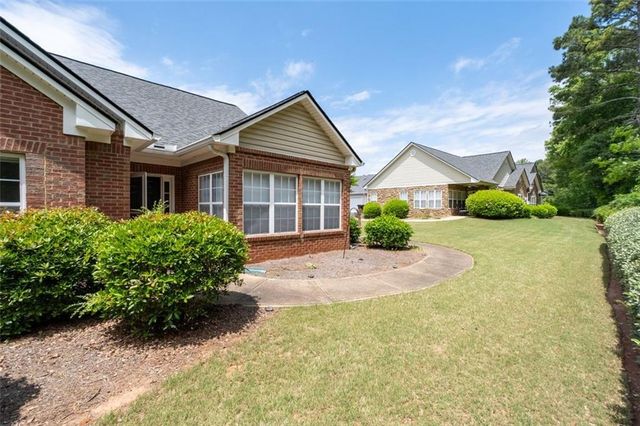 3732 Villa Springs Circle, Powder Springs, GA 30127