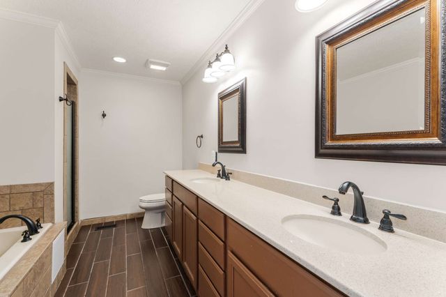 8475 McCrory Ln, Nashville, TN 37221