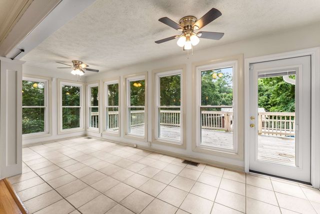 8475 McCrory Ln, Nashville, TN 37221