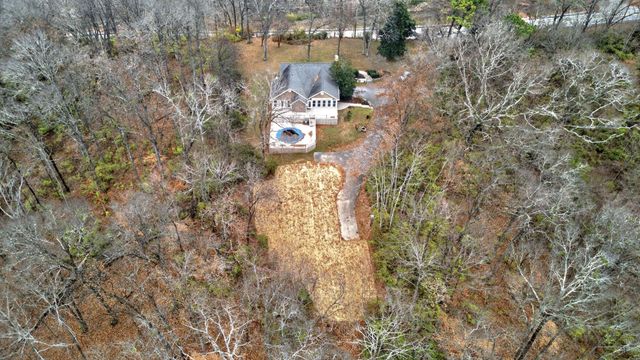 8475 McCrory Ln, Nashville, TN 37221