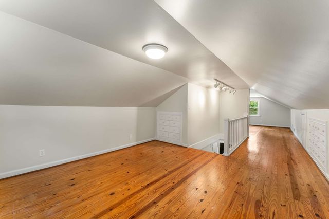 8475 McCrory Ln, Nashville, TN 37221