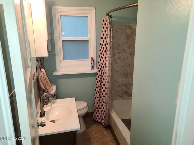 45 Sutton Way, Reno, NV 89512