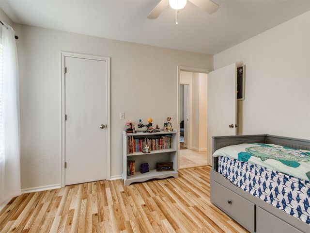 2613 E Hills Drive, Moore, OK 73160
