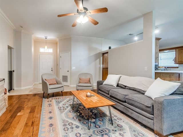 2613 E Hills Drive, Moore, OK 73160