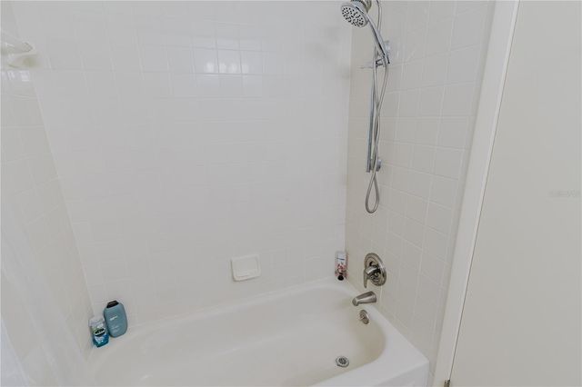 163 BREEZEWAY COURT, New Smyrna Beach, FL 32169