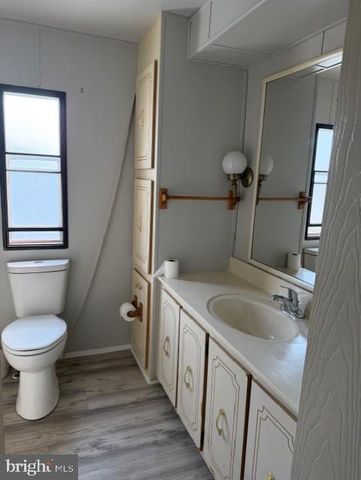 512 WILLOW LN, North Wales, PA 19454