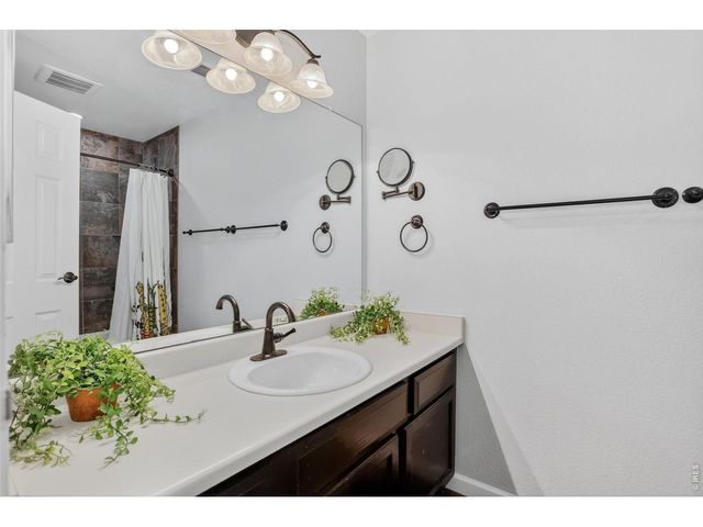 447 Wright St 319, Lakewood, CO 80228