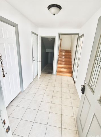 1322 Lunalilo Street, Honolulu, HI 96822