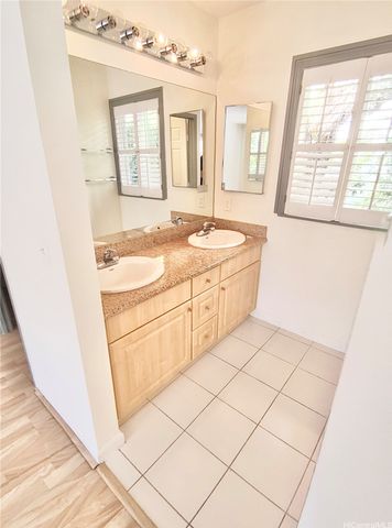 1322 Lunalilo Street, Honolulu, HI 96822