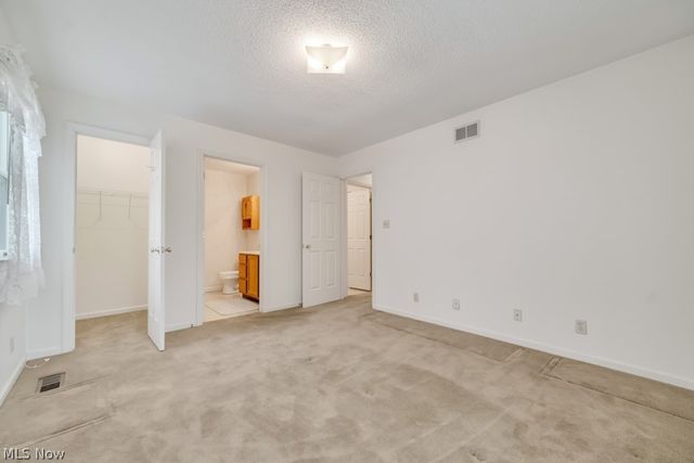 5178 W 151st Street, Brook Park, OH 44142