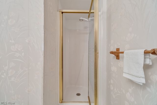 5178 W 151st Street, Brook Park, OH 44142