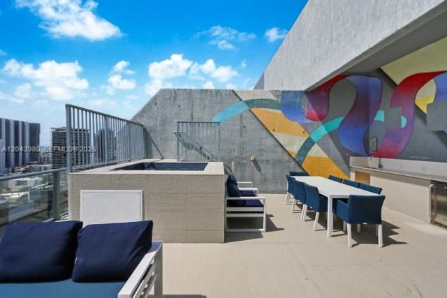 121 NE 34th St PH3206, Miami, FL 33137