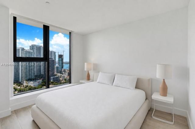 121 NE 34th St PH3206, Miami, FL 33137