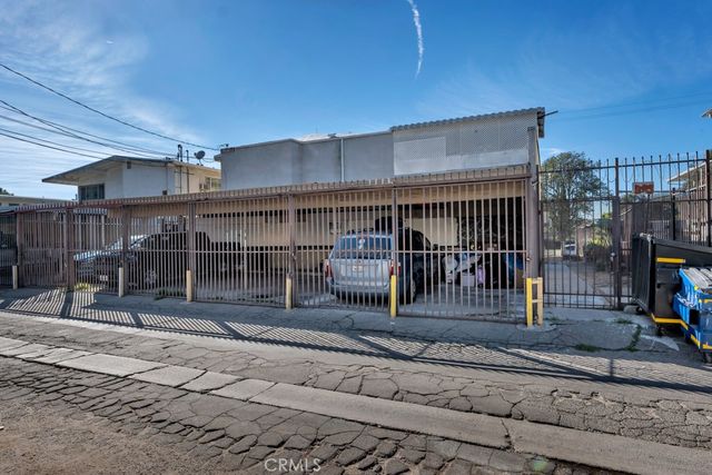 17945 Roscoe Blvd, Northridge, CA 91325