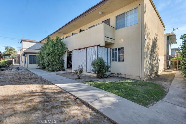 17945 Roscoe Blvd, Northridge, CA 91325