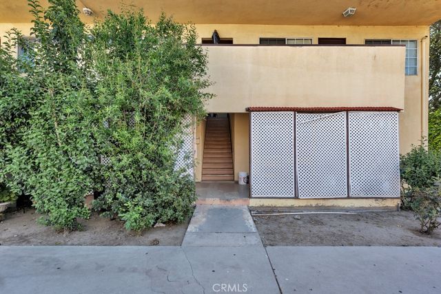 17945 Roscoe Blvd, Northridge, CA 91325