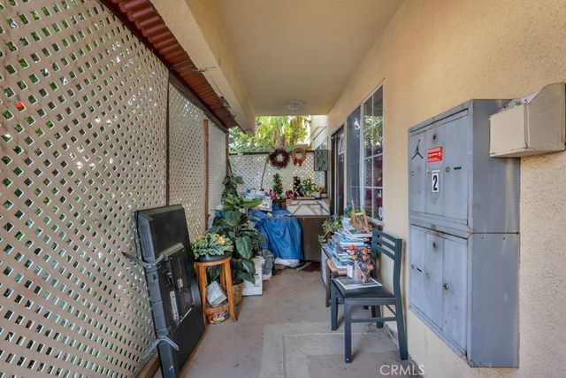 17945 Roscoe Blvd, Northridge, CA 91325