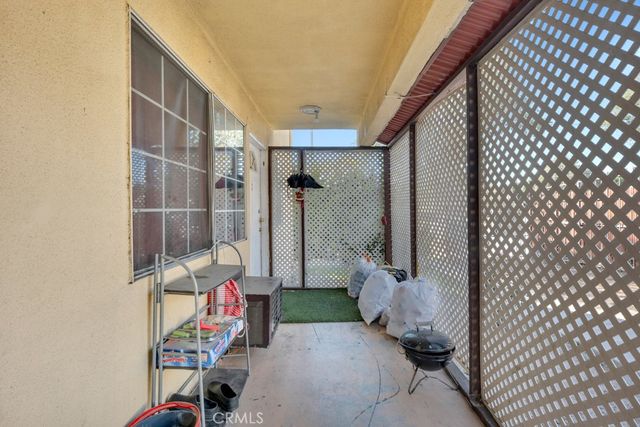 17945 Roscoe Blvd, Northridge, CA 91325