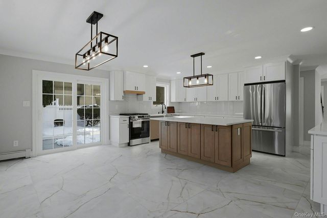 73 Wolcott Road, Levittown, NY 11756