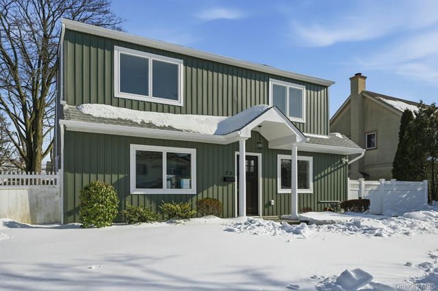 73 Wolcott Road, Levittown, NY 11756