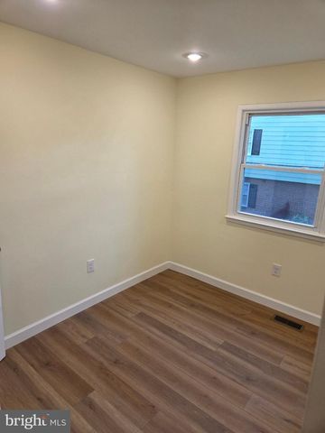 2843 BANKS CT, Dumfries, VA 22026