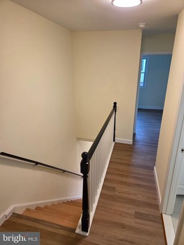 2843 BANKS CT, Dumfries, VA 22026