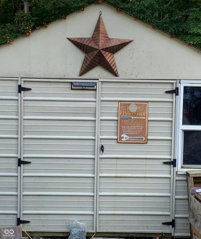 756 Tudor Place, North Vernon, IN 47265