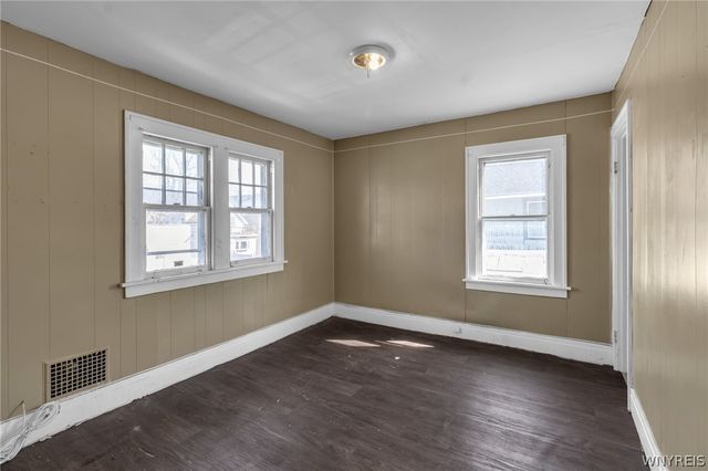 2143 Niagara Street, Buffalo, NY 14207