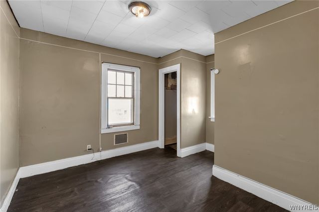 2143 Niagara Street, Buffalo, NY 14207
