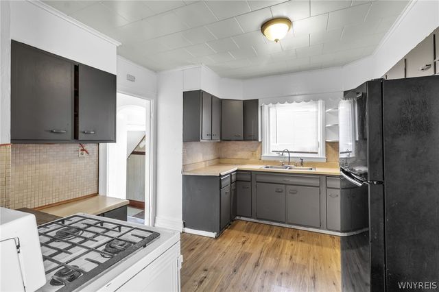 2143 Niagara Street, Buffalo, NY 14207