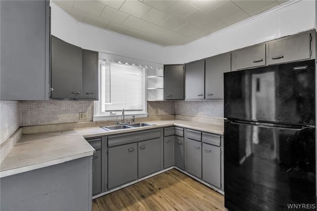 2143 Niagara Street, Buffalo, NY 14207