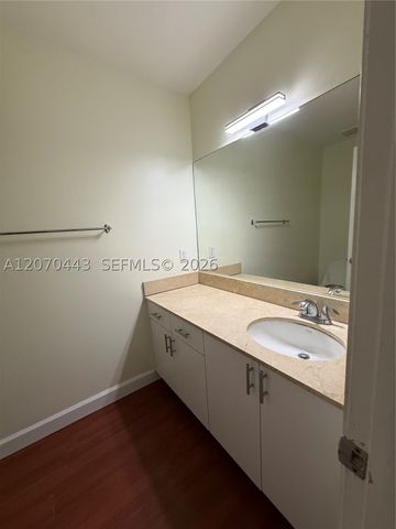 3522 Torremolinos Ave E-31, Doral, FL 33178