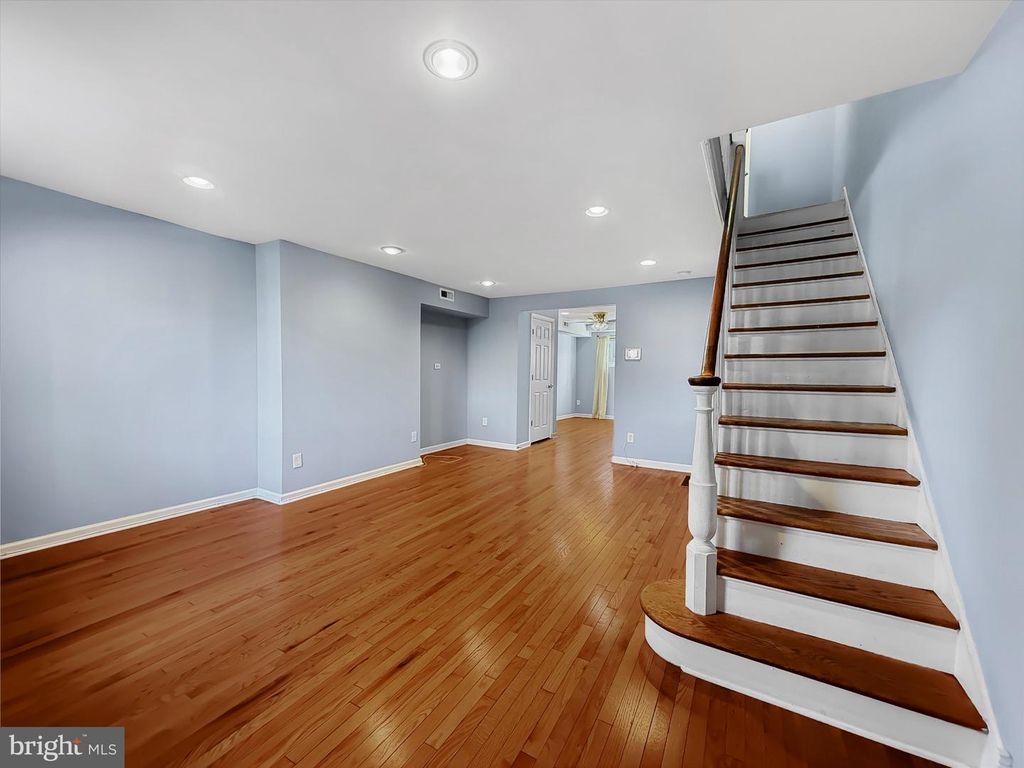 1409 E WEAVER ST, PHILADELPHIA, PA 19150 — photo 2