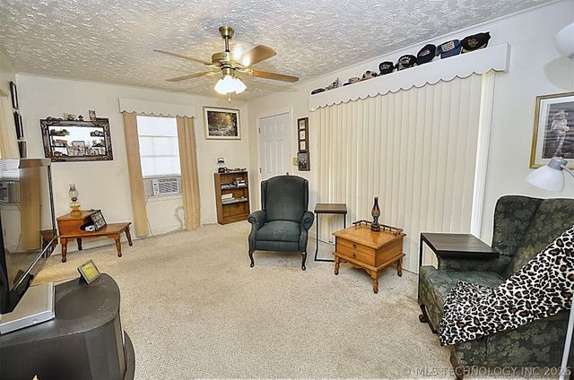 1328 N Vandalia Avenue, Tulsa, OK 74115