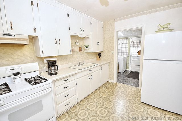 1328 N Vandalia Avenue, Tulsa, OK 74115