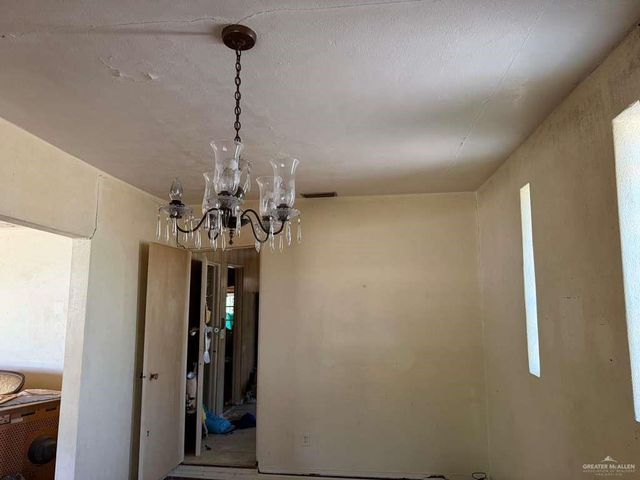 1007 N 7th Street, Harlingen, TX 78550