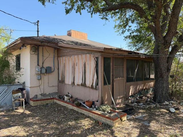 1007 N 7th Street, Harlingen, TX 78550